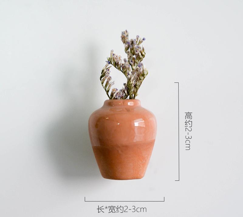 Set 8 Mini Vaze Ceramice Magentice Pentru Frigider – Transformă Orice Loc în unul Plin de Natura